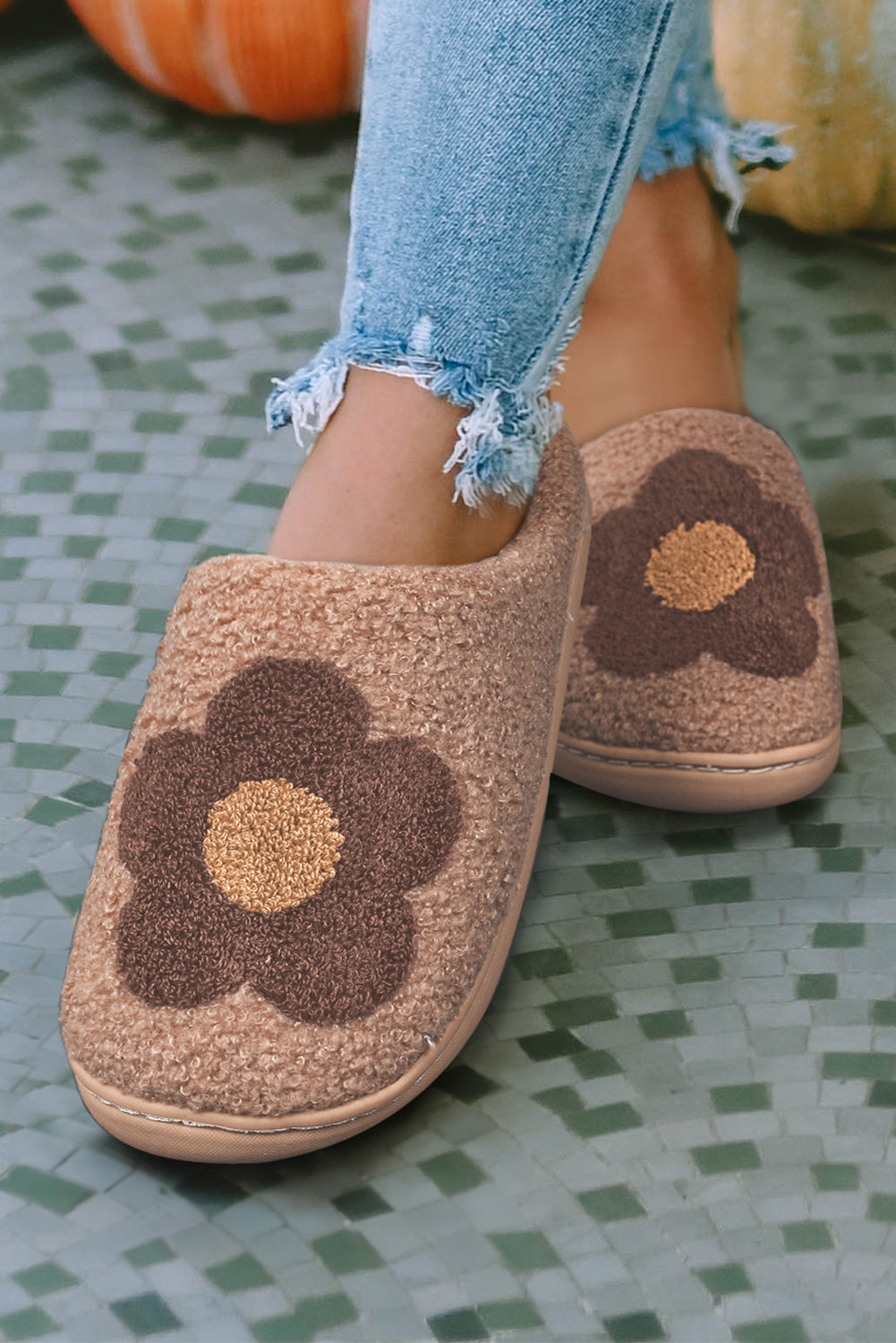 Camel Fuzzy 60s Flower Pattern Winter Slippers