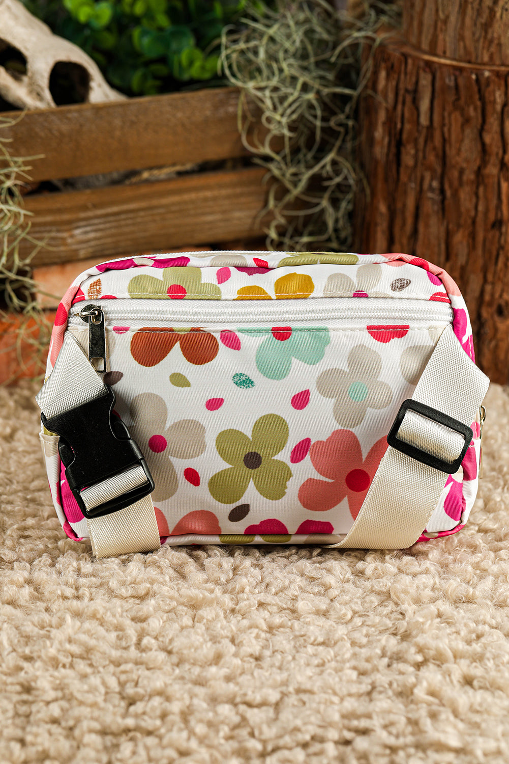 White 60s Vintage Flower Print Zip Up Crossbody Bag