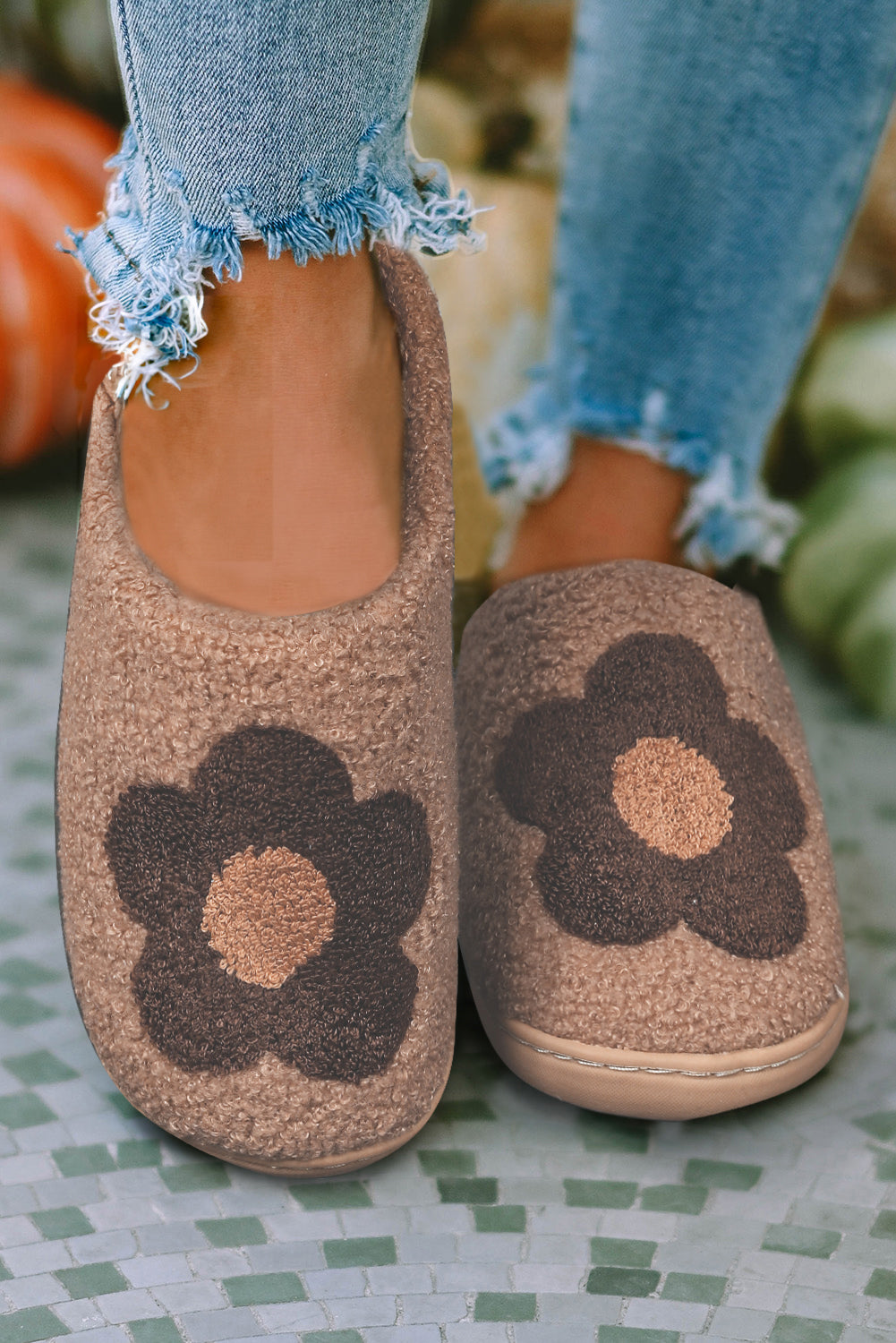 Camel Fuzzy 60s Flower Pattern Winter Slippers